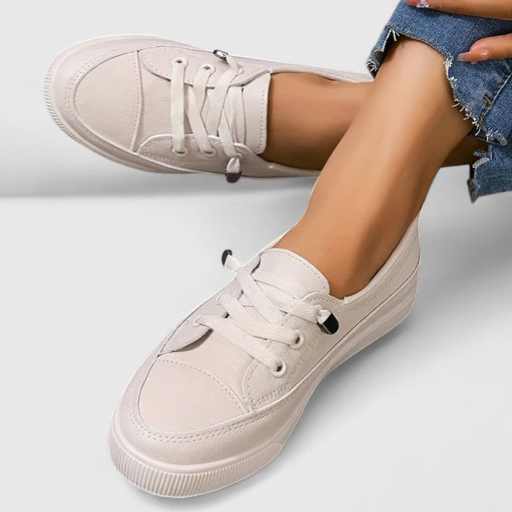 Women's Low-Top Sneakers with Orthopedic Support for Autumn Everyday Wear