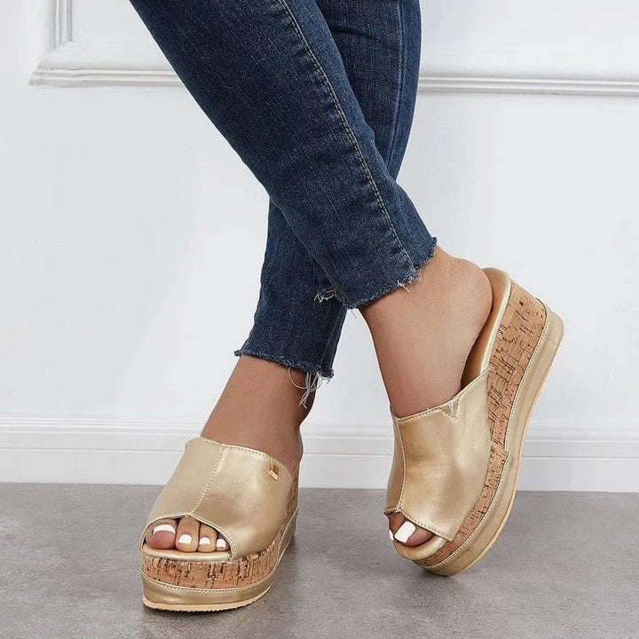 Clara - Elegant Slip-On Sandals for Komfort und Stil