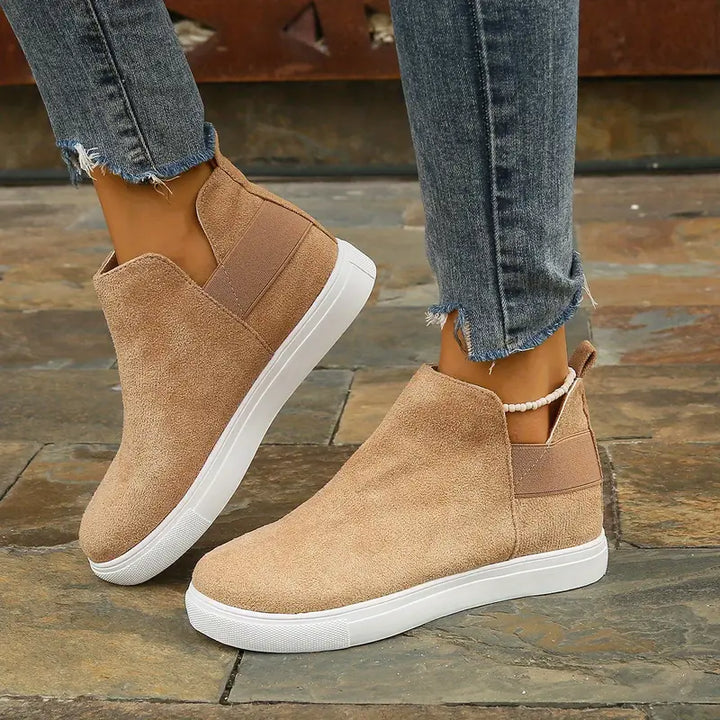 Scout - Trendy and sturdy women's boots for every occasion