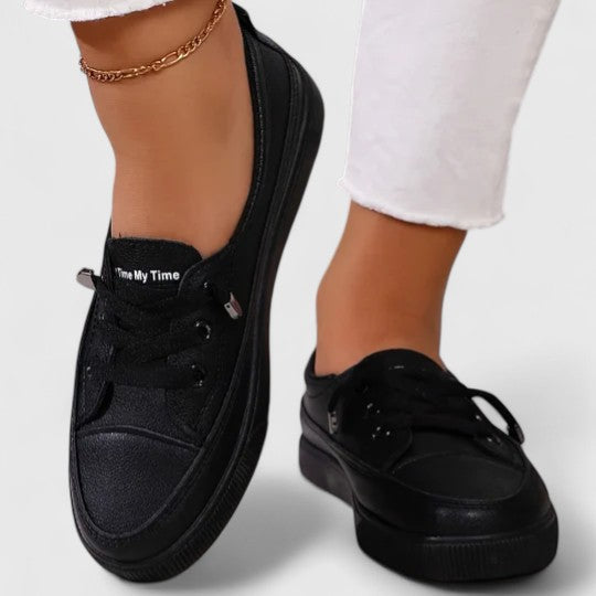 Women's Low-Top Sneakers with Orthopedic Support for Autumn Everyday Wear
