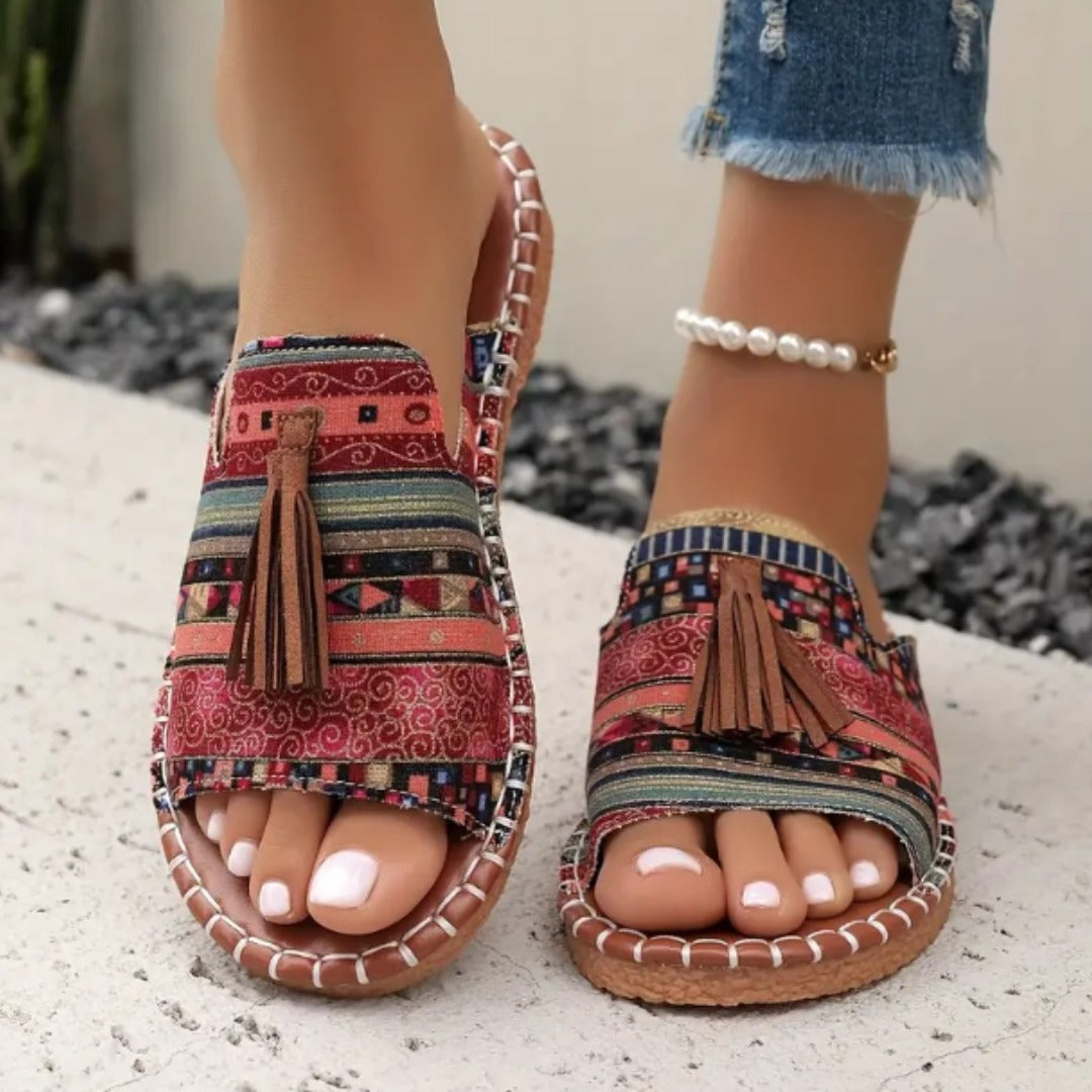 Women's Leather Flat Sandals Spring Boho Slides with Tassel Cushioned Sole Summer Sandals
