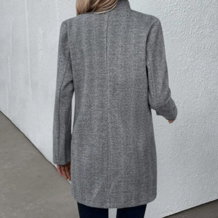 Caia - Stylish Women's Jacket for the Fashion-Forward