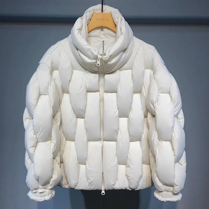 CHRISTIAN - Stylish Puffer Jacket for the Fashion-conscious Man