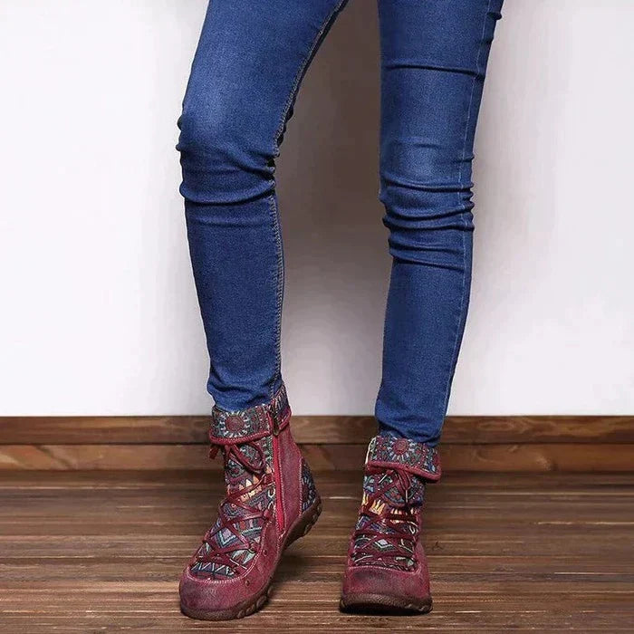 Eloise - Discover the latest fashion trend with these trendy boots!