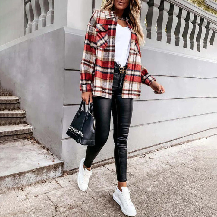 LYLA - Trendy checked jacket for a stylish look