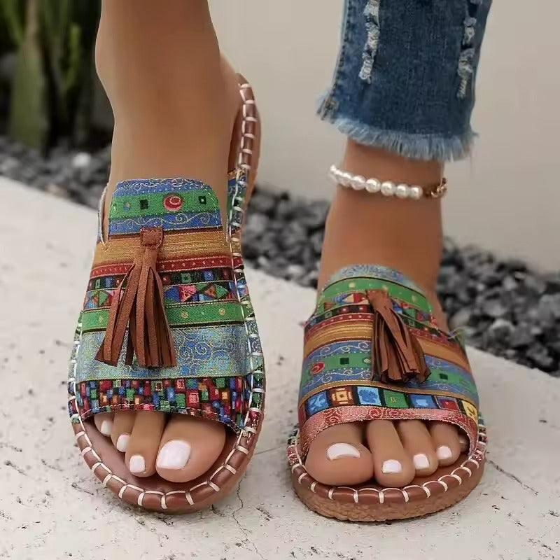 Women's Leather Flat Sandals Spring Boho Slides with Tassel Cushioned Sole Summer Sandals