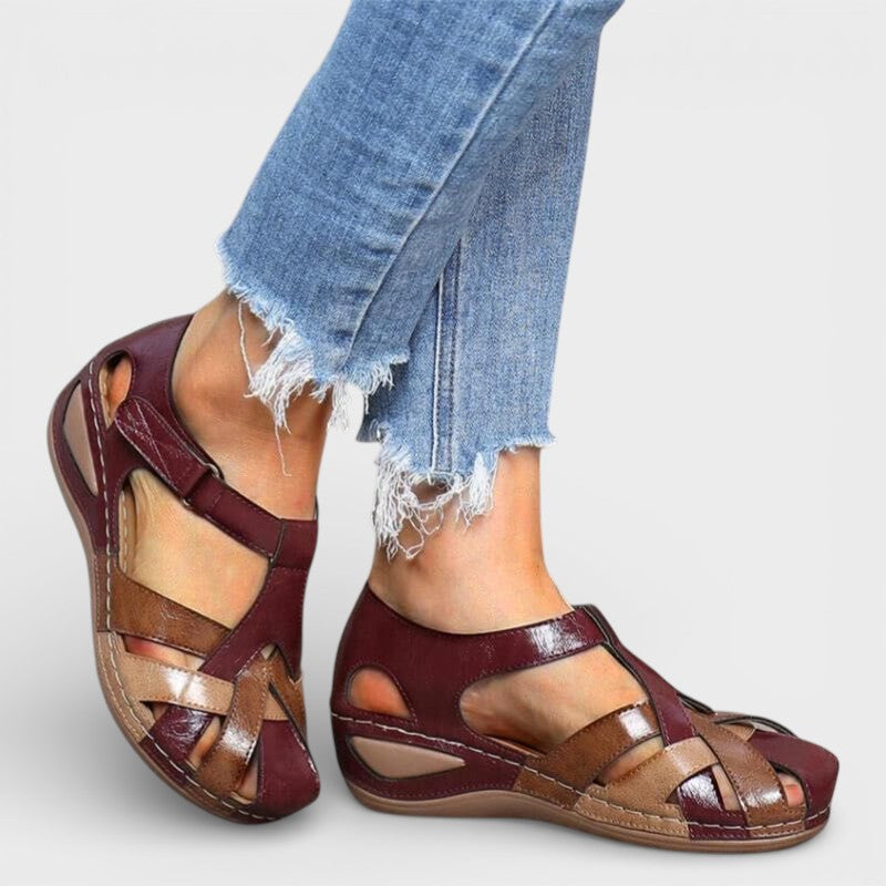 Women's Leather Sandals with Closed Toe and Crisscross Straps for Fall Walking Wear