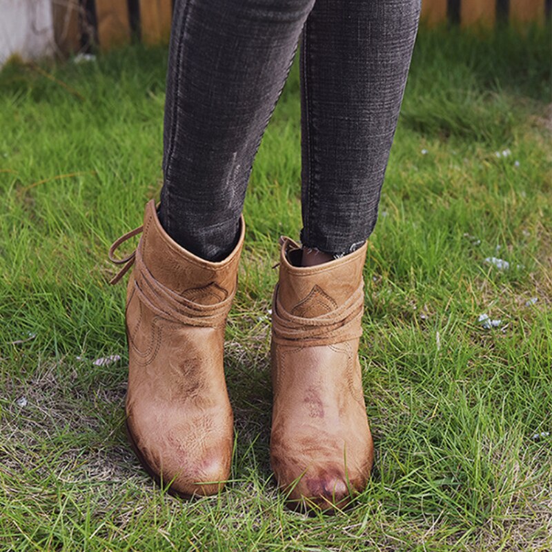 Vintage Lace-up Boots for Women - Greta Style