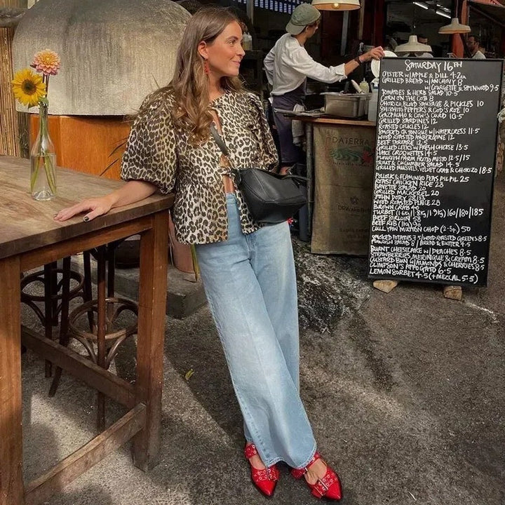 Bella - Elegant Women's Top with Bow Detail and Trendy Leopard Print