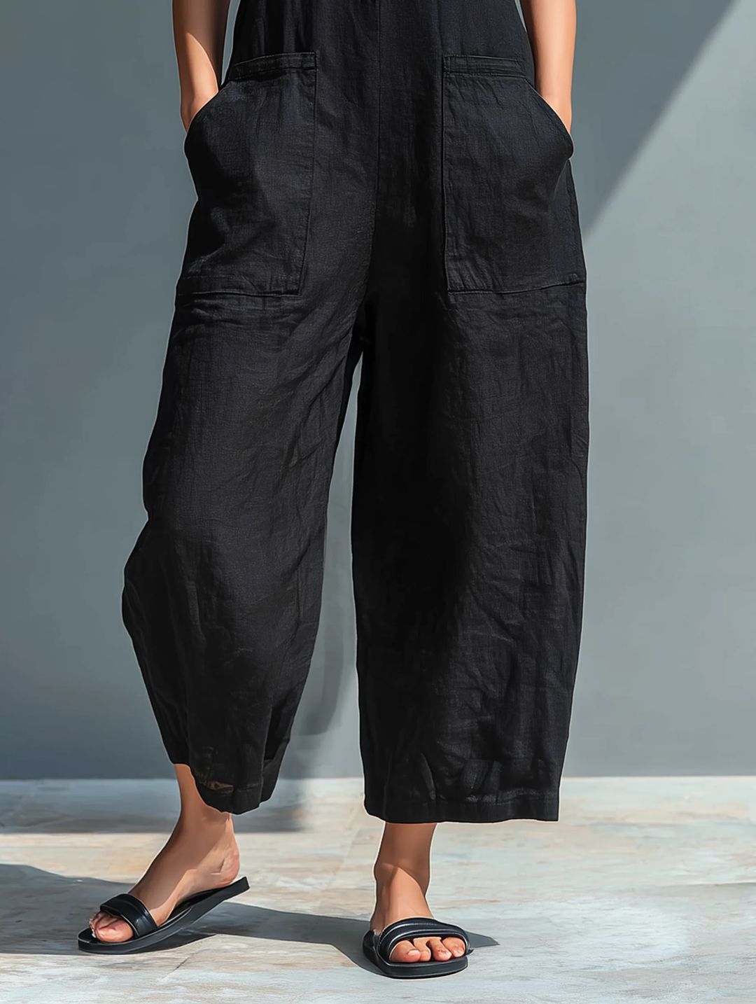 Women's Minimalist Sleeveless Jumpsuit with Shirt Collar