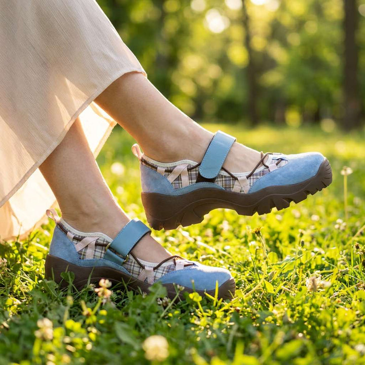 Women's Canvas Mary Jane Shoes Spring Chunky Sole Flats with Adjustable Strap Walking Shoes