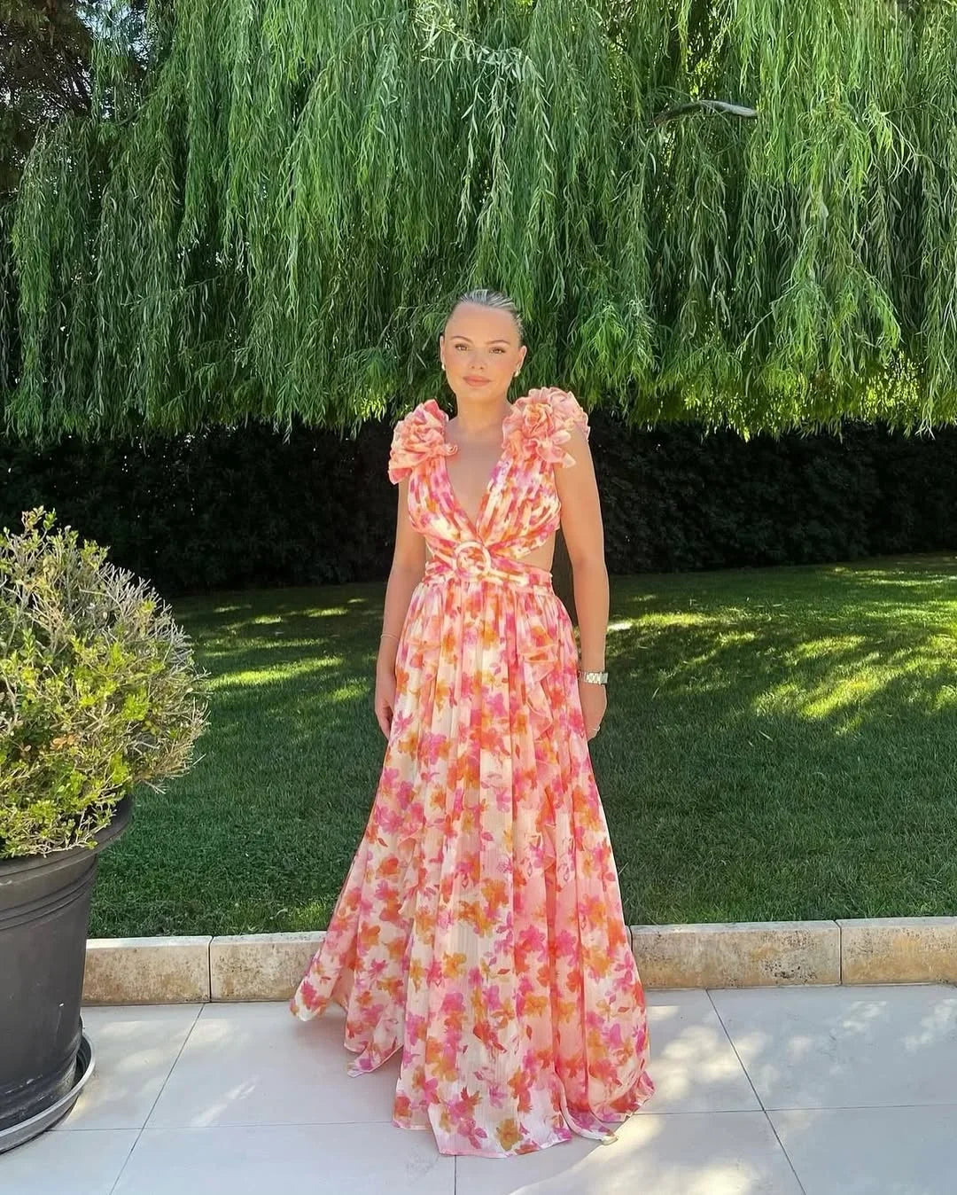 **Floral Maxi Dress for Women Fall Wedding Guest Dress with Cut-Out Detail**