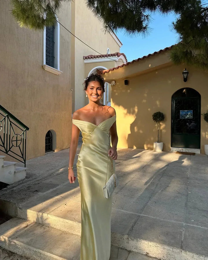 **Satin Off-the-Shoulder Maxi Dress for Women Fall Evening Dress with Elegant Drape**