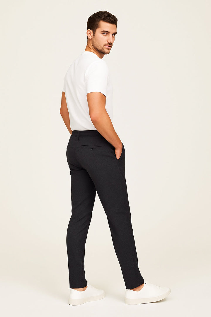 Men's Slim-Fit Mid-Rise Chino Pants