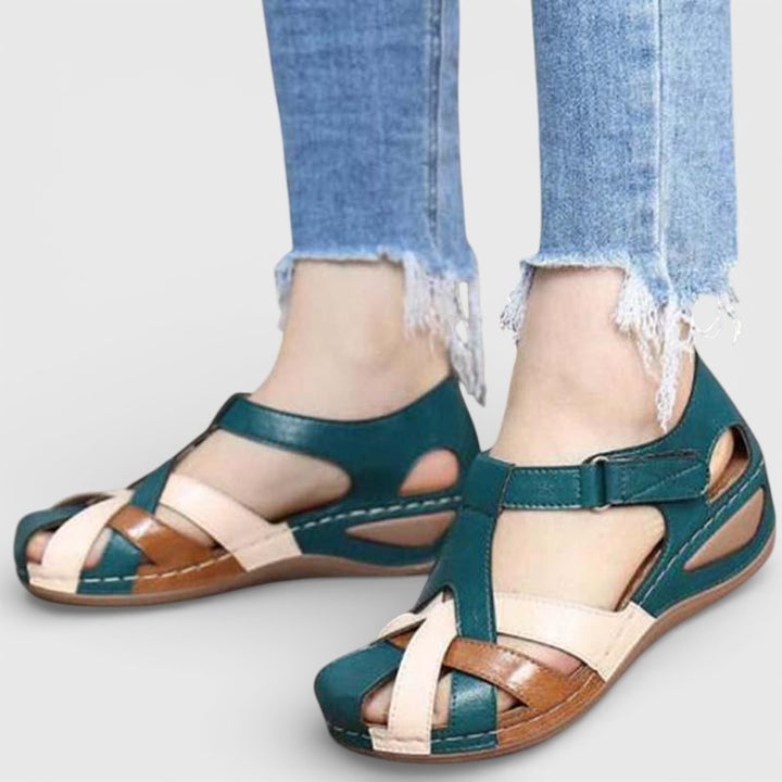 Women's Leather Sandals with Closed Toe and Crisscross Straps for Fall Walking Wear